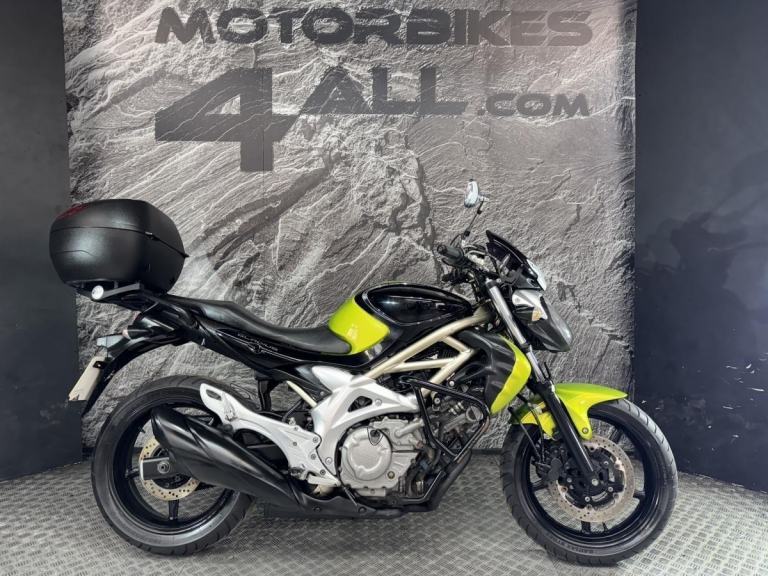 SUZUKI GLADIUS 650 2009