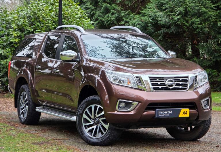 2016 Nissan Navara 2.3 NP300 Navara Tekna dCi 4WD Pickup Diesel Manual
