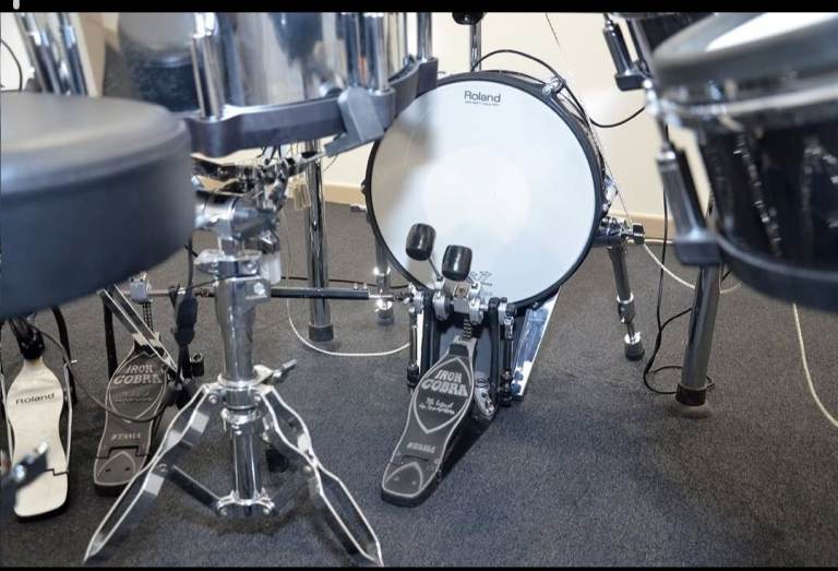 Roland TD-50 Monster Kit, the best online!