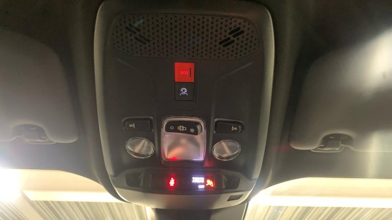 2025 Peugeot 2008 50kWh Allure SUV 5dr Electric Auto (7kW Charger) (136 ps) SUV Electric Automatic