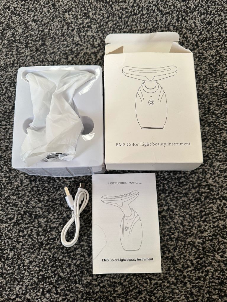 Facial massager 
