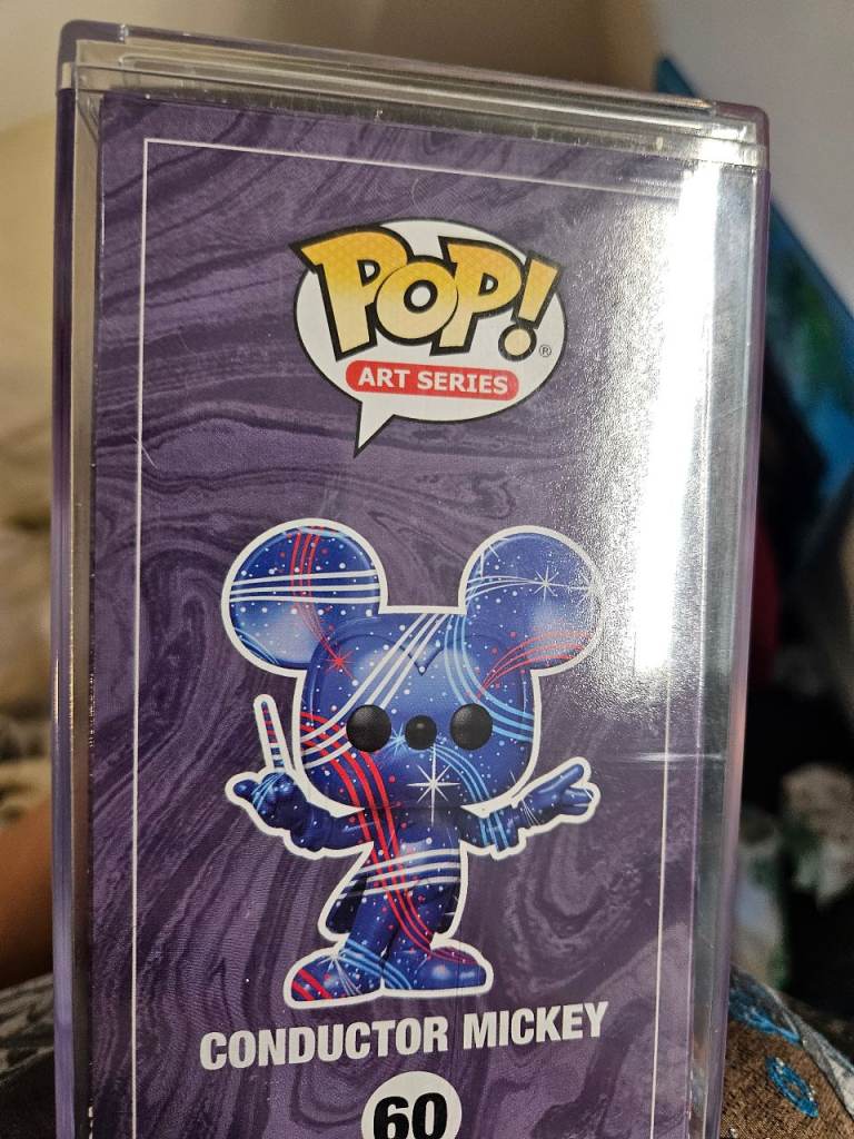 Funko Pop! Art Series Conductor Mickey #60 - Amazon Exclusive