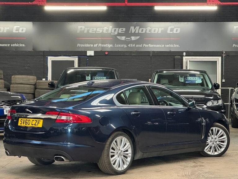 2010 Jaguar XF 3.0d V6 Premium Luxury 4dr Auto SALOON DIESEL Automatic