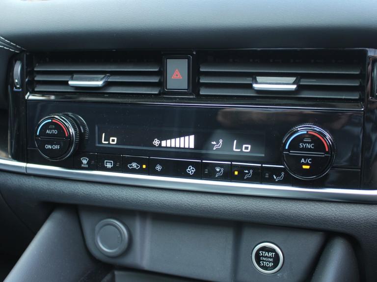 2023 Nissan Qashqai 1.3 DIG-T MHEV N-Connecta SUV 5dr Petrol Hybrid XTRON Euro