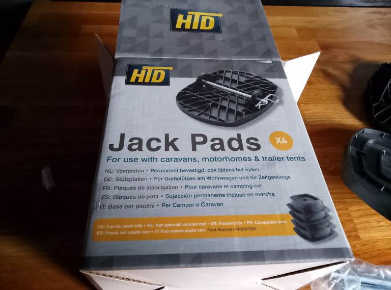 Jack Pads
