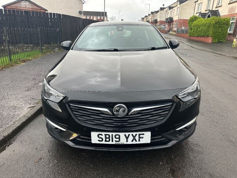 VX line. Vauxhall, INSIGNIA, Hatchback, 2019, Manual, 1956 (cc), 5 doors