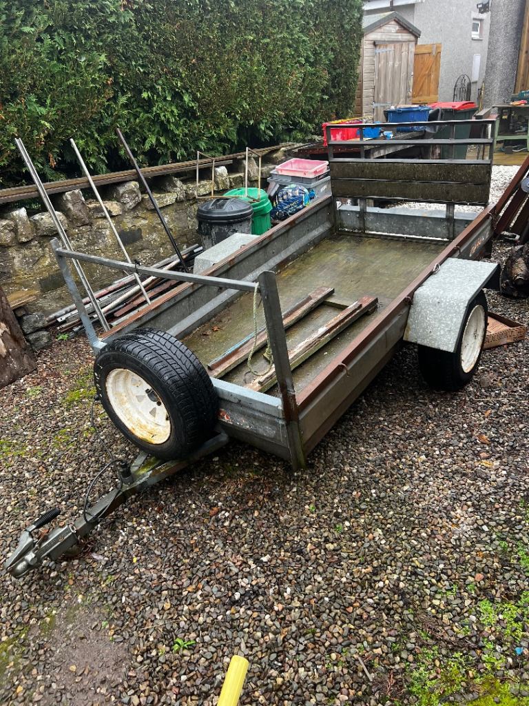Logic 7.4ft x 3.10ft trailer 