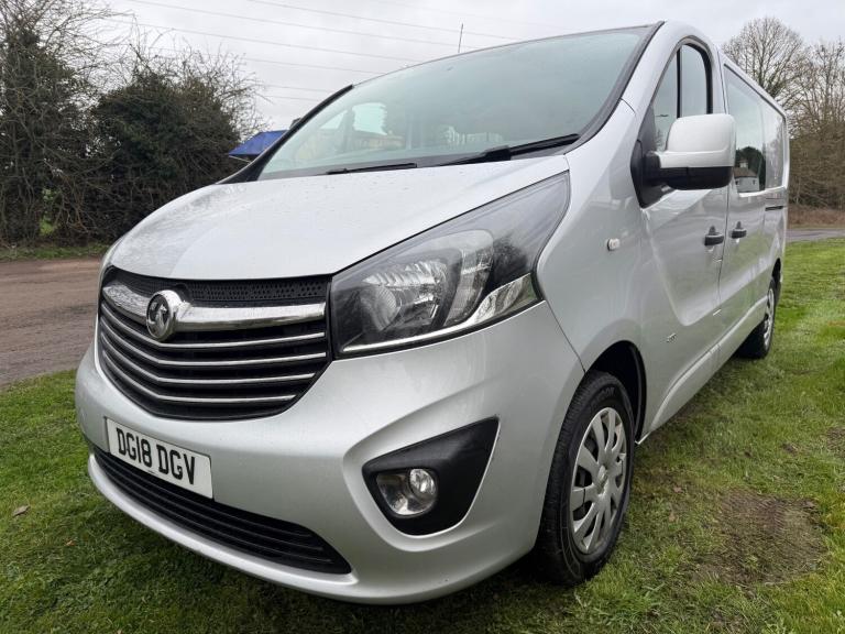 18 VAUXHALL VIVARO 1.6 CDTI BITURBO 125PS SPORTIVE D/CAB 6 SEAT CREW VAN PX SWAP
