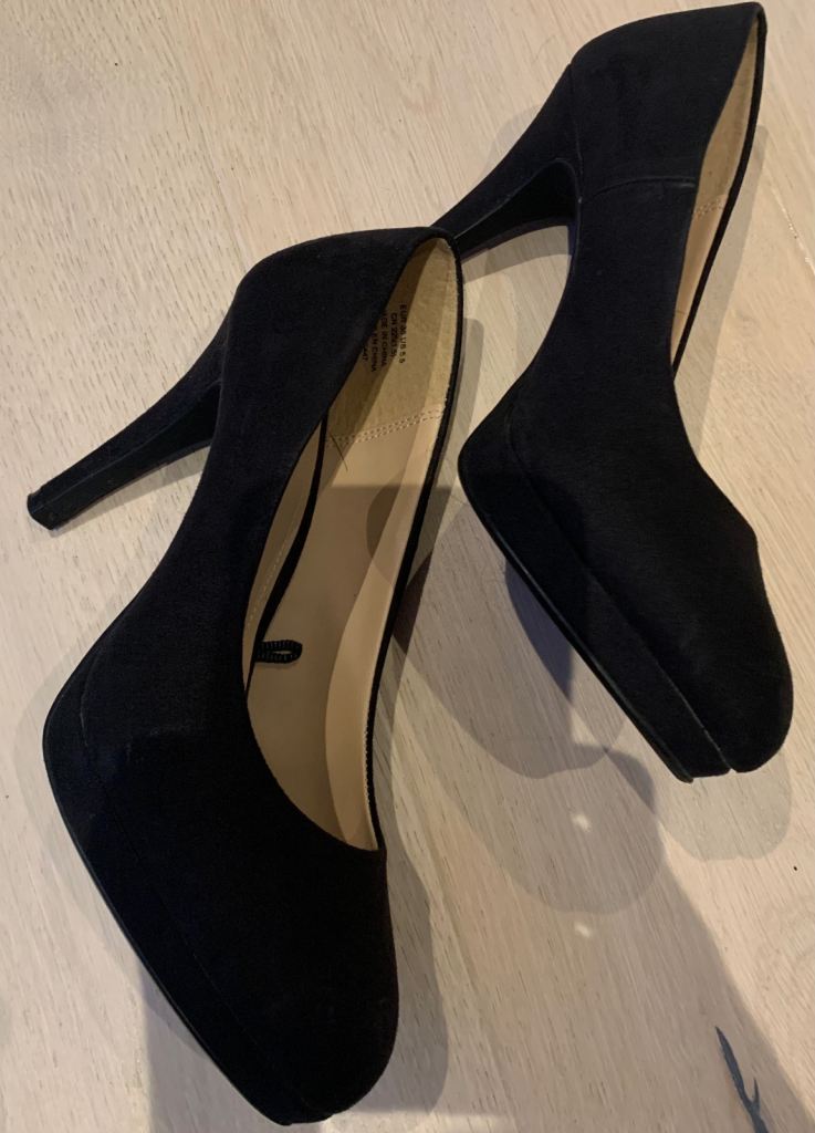 image for Ladies H&M Black Suede Stiletto heels round toe court shoe size 36/3.5 