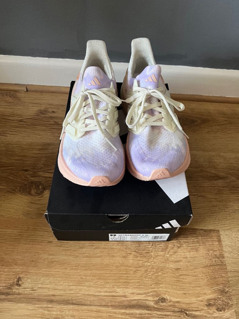 Women’s adidas ultraboost 5 running shoes