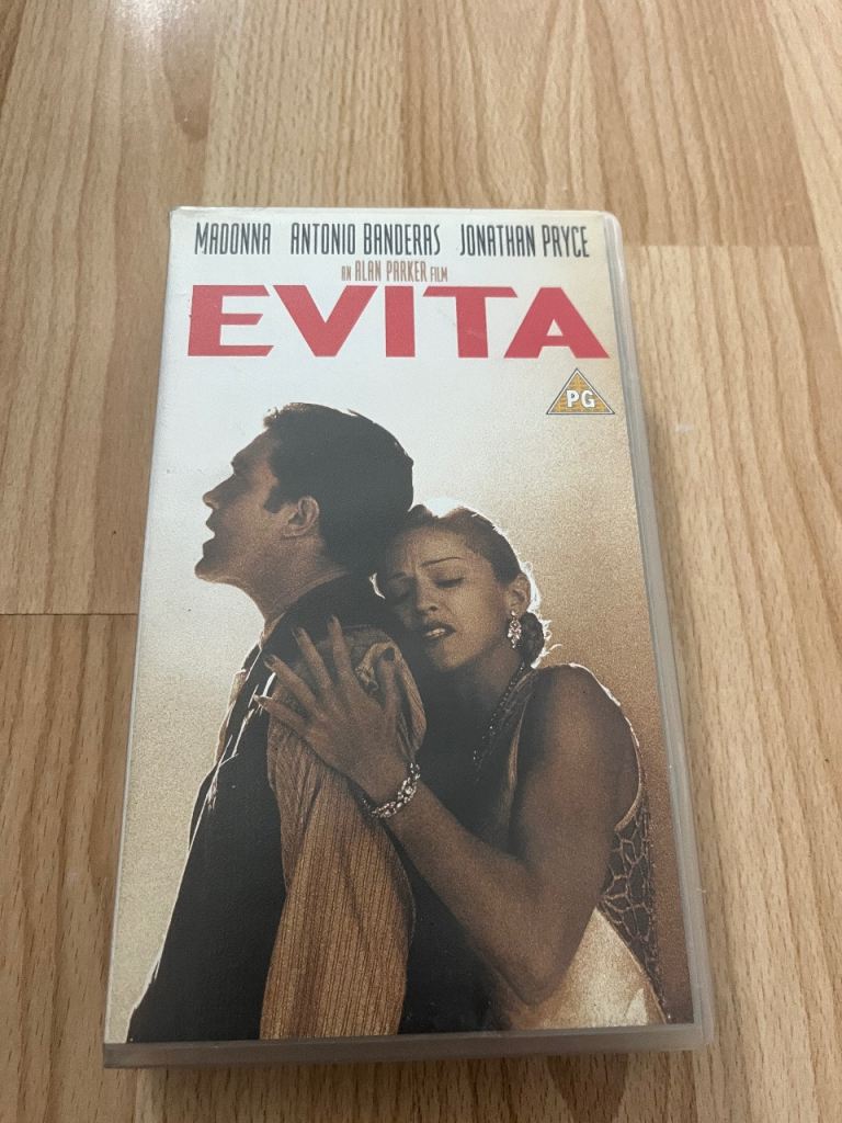 Evita (1996) VHS Tape – Madonna, Antonio Banderas – UK PAL Format