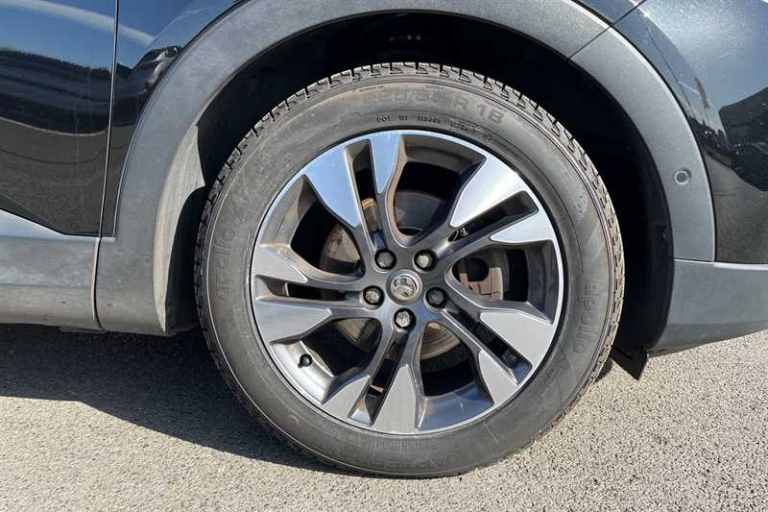 2021 Vauxhall Grandland X 1.2 Turbo SRi Nav 5dr HATCHBACK PETROL Manual