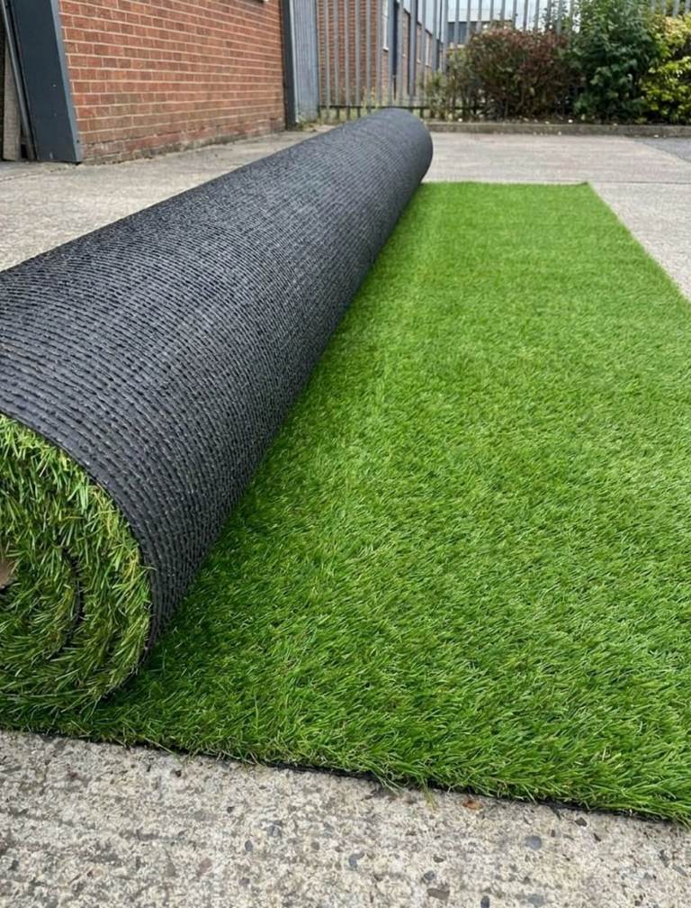 £10 per sqm | synthetic 40mm grass value