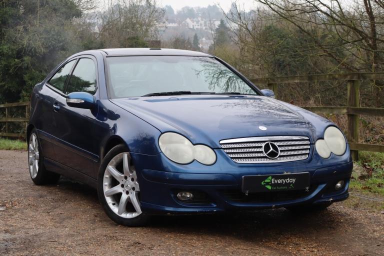2005 Mercedes-Benz C Class C180K SE 3dr Automatic **ULEZ Compliant** COUPE Petrol Automatic