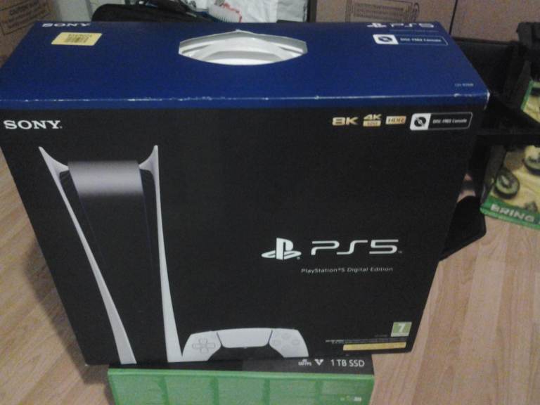 ps5 boxes only with inserts 2 available 