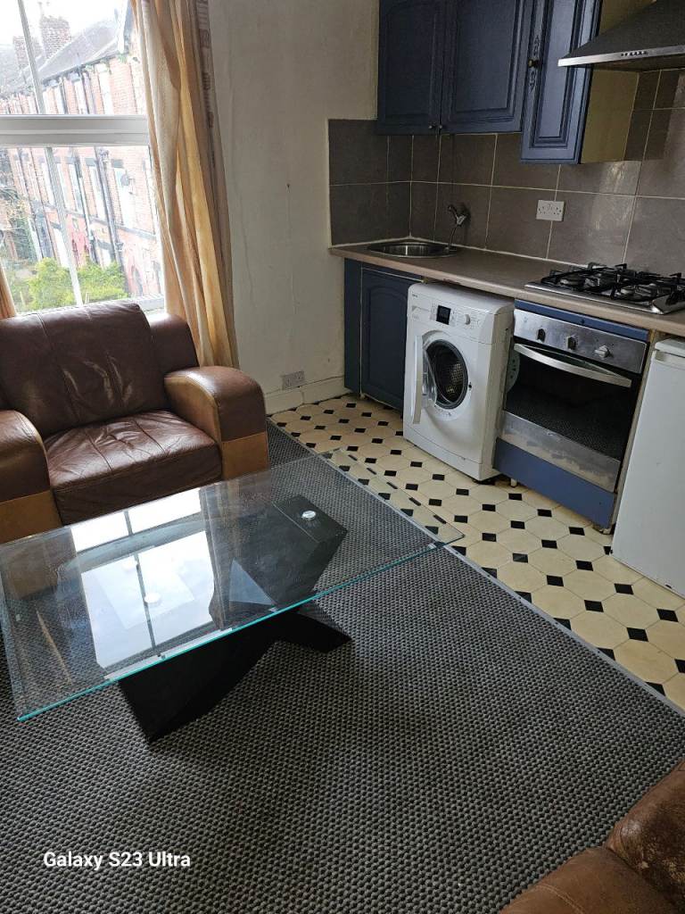 1 bedroom flat