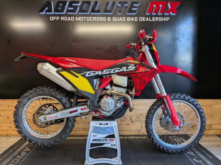 2025 GASGAS EC250F ROAD REGISTERED 55HRS