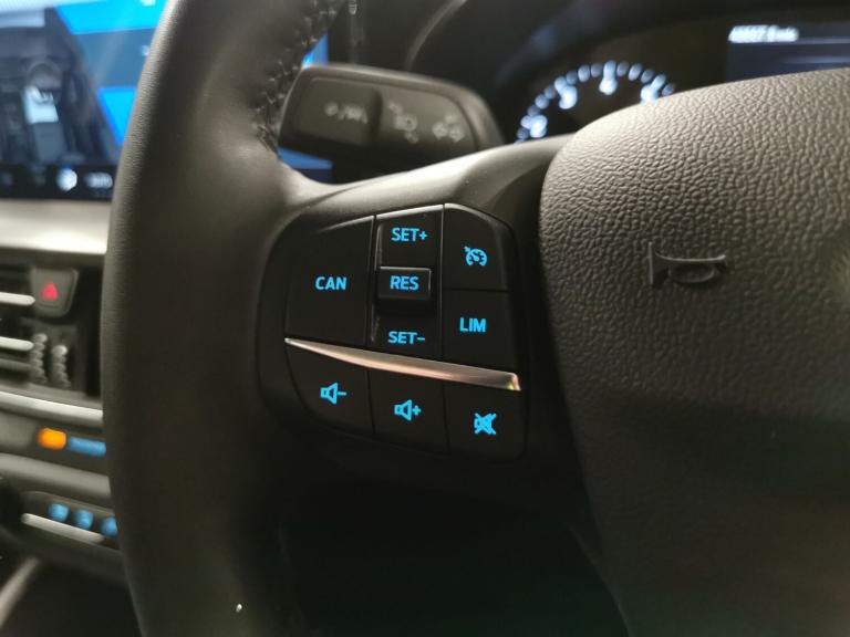 2022 Ford Focus 1.0 EcoBoost Hybrid mHEV 155 Titanium 5dr ESTATE PETROL Manual