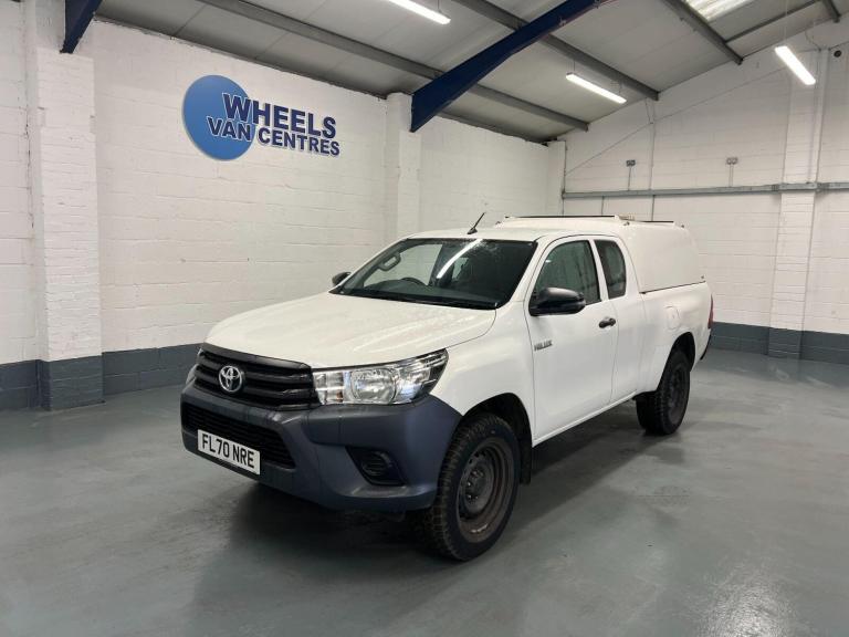 2020 Toyota Hilux 2.4 D-4D Active Extra Cab Pickup 4WD Euro 6 (s/s) 4dr Pickup Diesel Manual