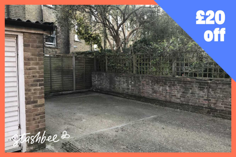 Parking Space available to rent in London (N4)