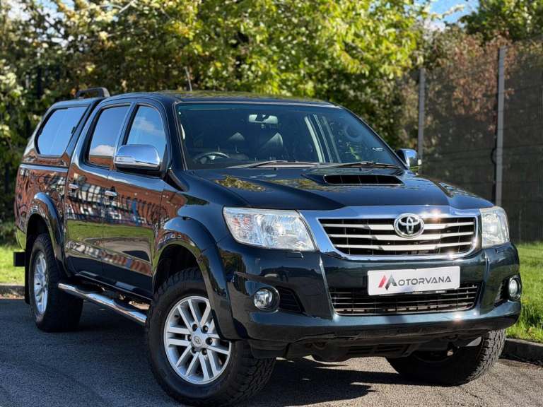 2014 Toyota Hilux Invincible D/Cab Pick Up 3.0 D-4D 4WD 171 PICK UP DIESEL Manual
