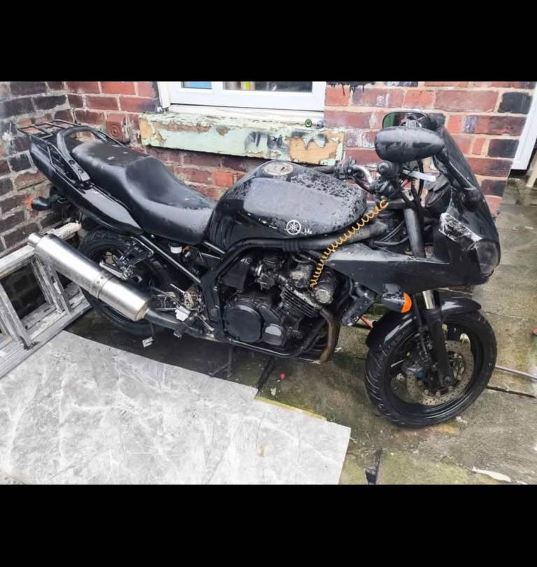 Yamaha, FZS, 2003, 599 (cc)