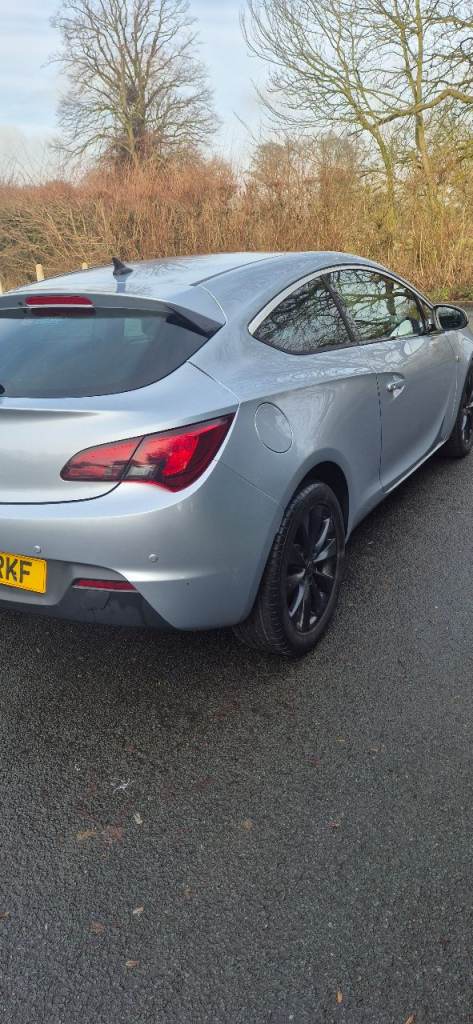Vauxhall, ASTRA GTC, Hatchback, 2014, Manual, 1364 (cc), 3 doors