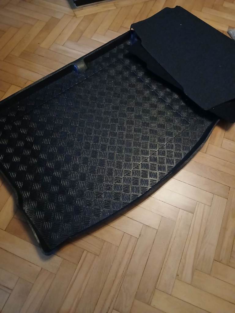 Nissan qashqai boot protector