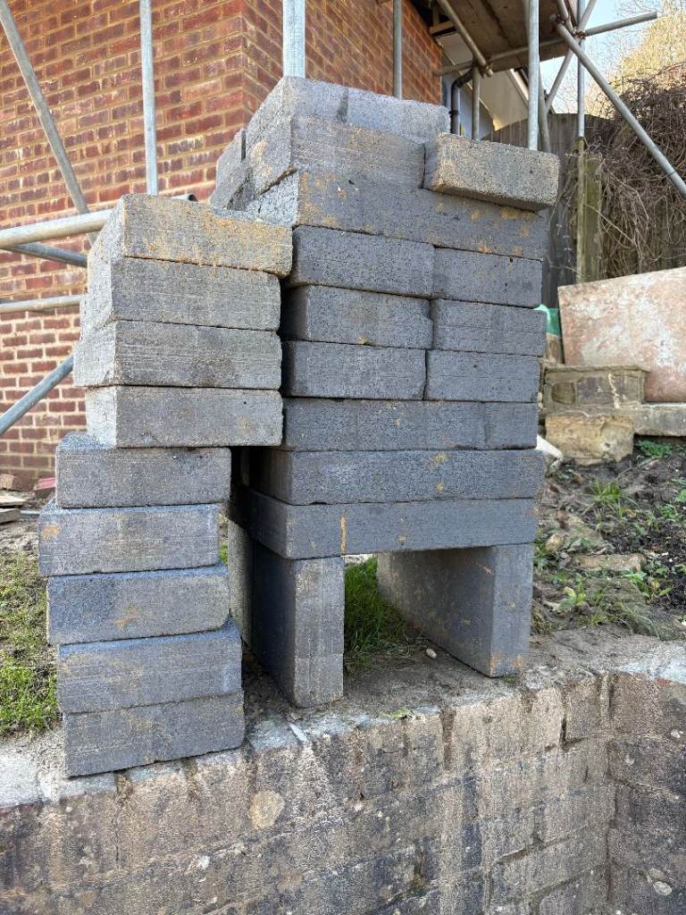 Breeze blocks