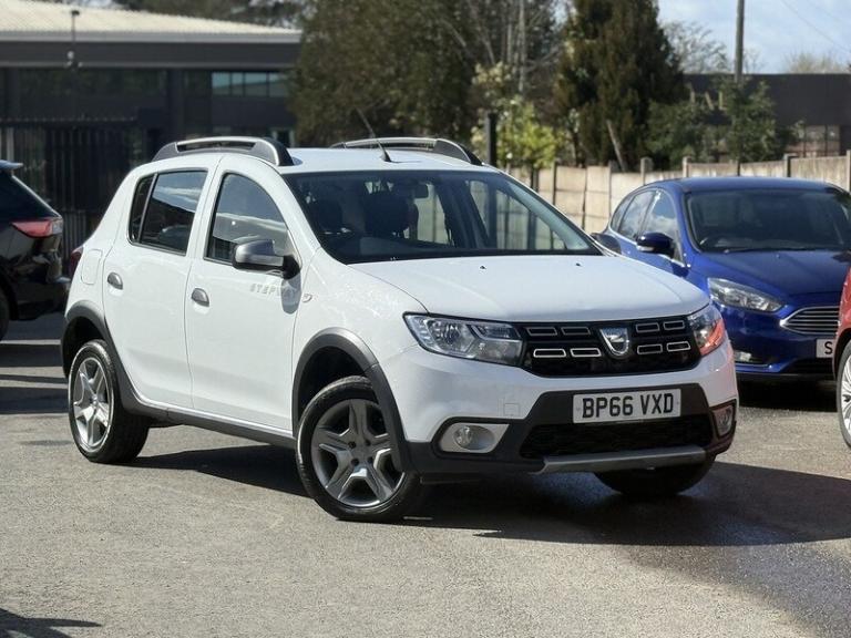 2017 Dacia Sandero Stepway 0.9 TCe Ambiance Hatchback 5dr Petrol Manual Euro 6 (s/s) (90 ps) Hatc...