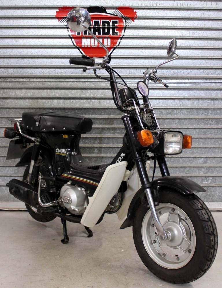 1982 82 Y HONDA CF70 CF 70 CHALLY 3SPD AUTOMATIC CLASSIC SCOOTER UK BIKE NEW MOT