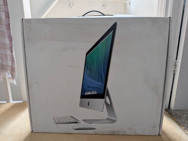 Apple iMac 21.5