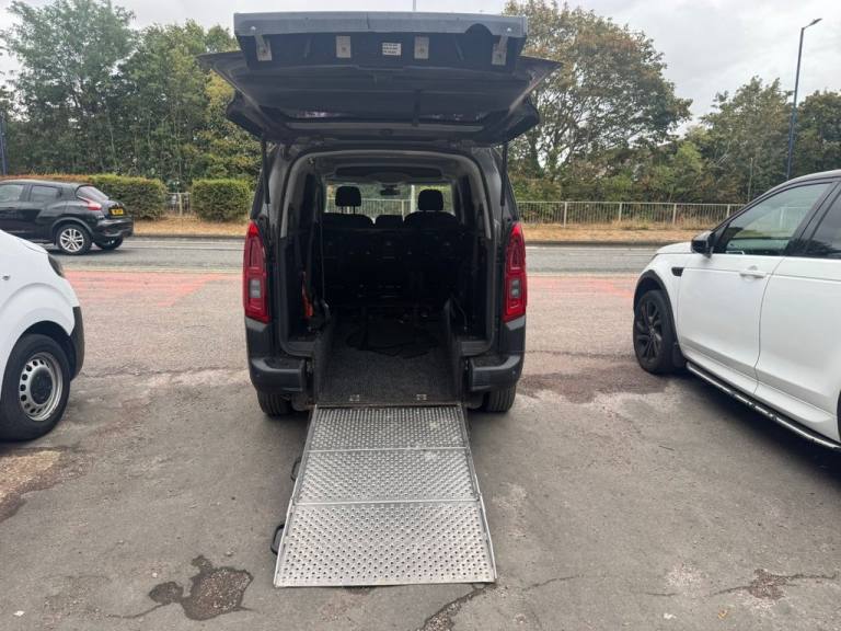 2021 Citroen Berlingo 1.2 PureTech Feel XL MPV 5dr Petrol EAT Euro 6 (s/s) (130 ps).*5 SEATS+RAMP...