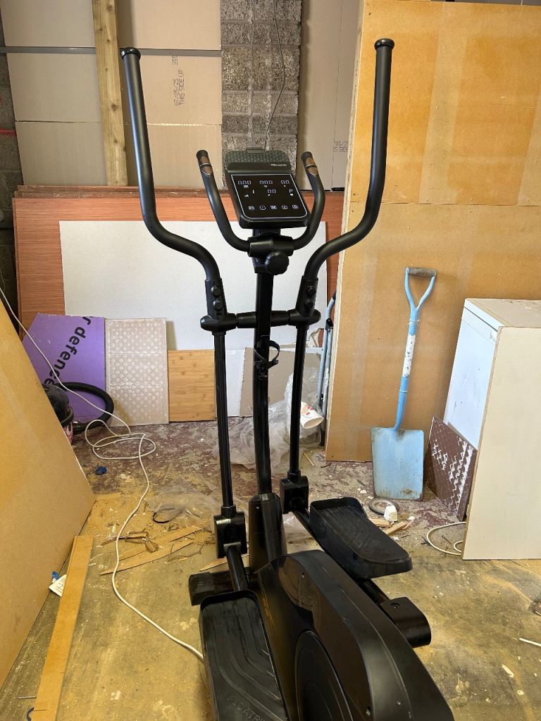 Black Elliptical Cross Trainer – Good Condition