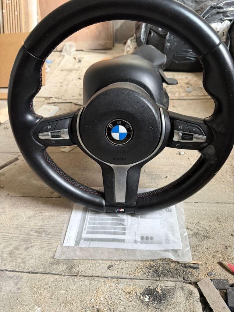 BMW 320 Estate 2014 Steering Wheel With Airbag & Steering Column