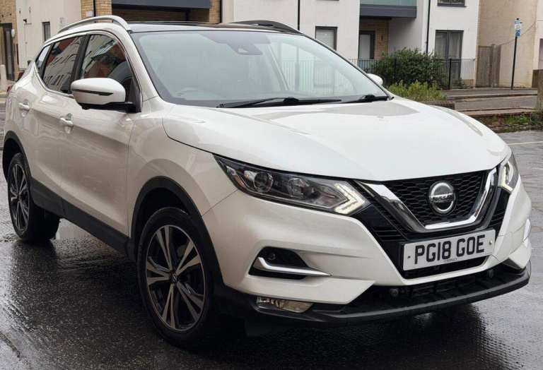 2018 Nissan Qashqai 1.2 DIG-T N-Connecta XTRON Euro 6 (s/s) 5dr