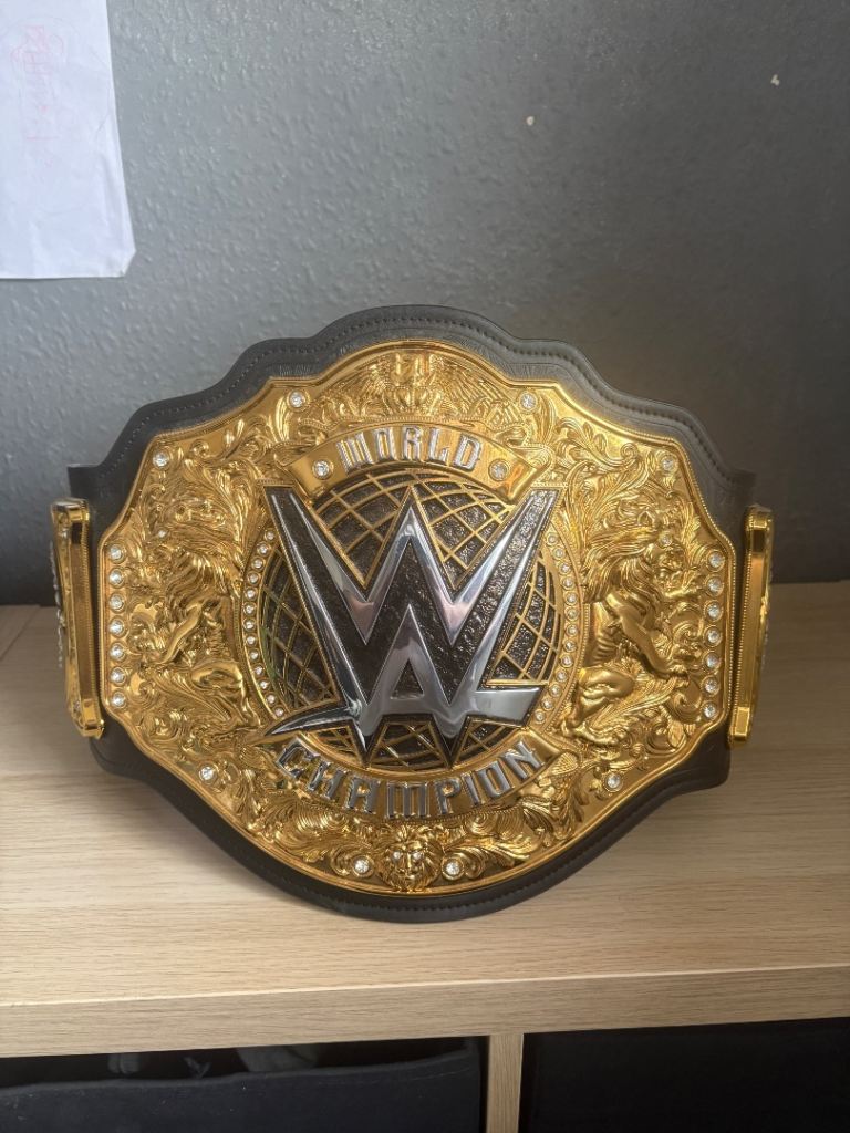 Official WWE World Heavyweight Championship Replica belt 