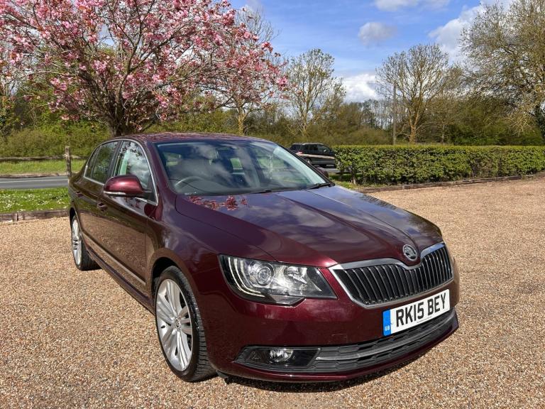  Skoda Superb 1.8 TSI Elegance DSG Euro 5 5dr Petrol Automatic
