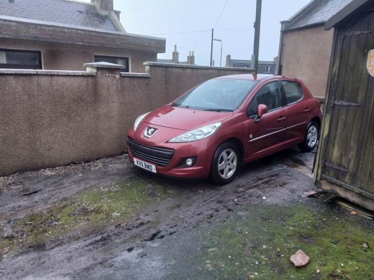 Peugeot, 207, Hatchback, 2011, Manual, 1398 (cc), 5 doors