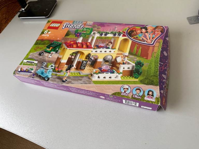 image for LEGO set 41379 Heartlake City Restaurant