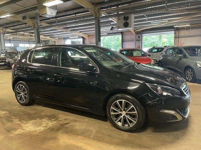 2017 Peugeot 308 1.6 BlueHDi Allure Hatchback 5dr Diesel Manual Euro 6 (s/s) (120 ps) Hatchback D...