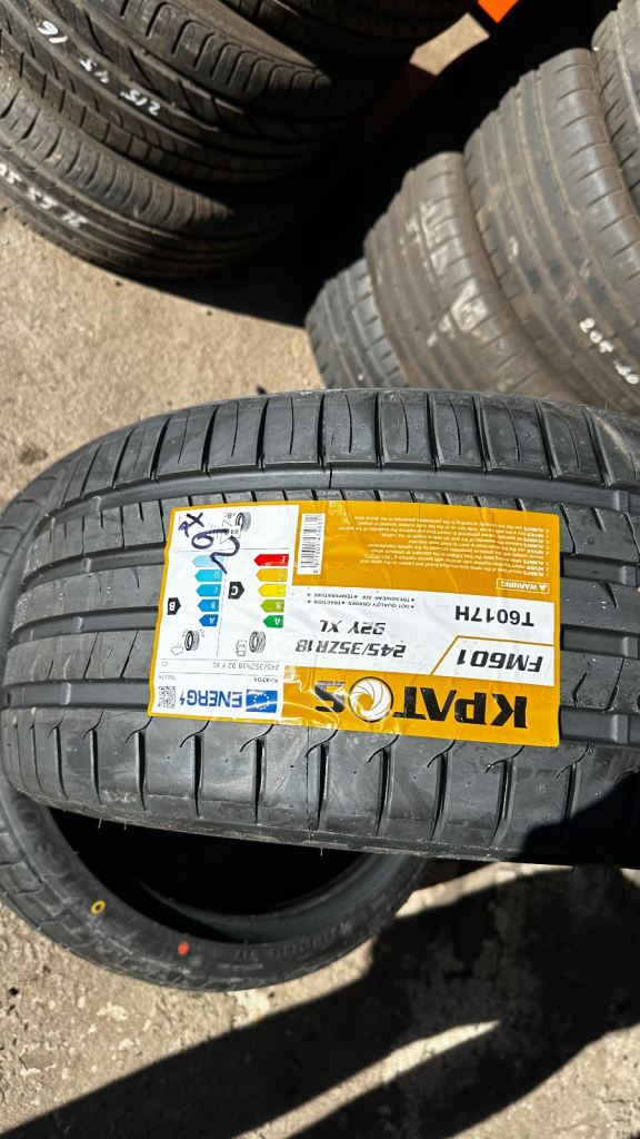 245/35/18 Tyres