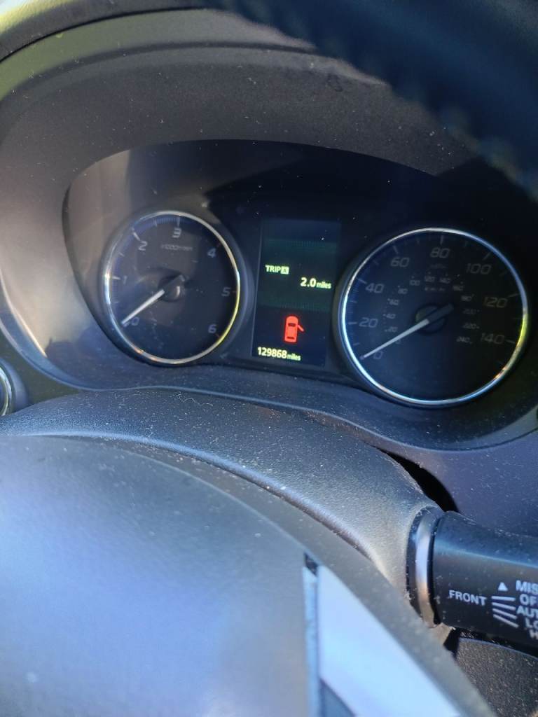 Mitsubishi, OUTLANDER, Estate, 2014, Manual, 2268 (cc), 5 doors