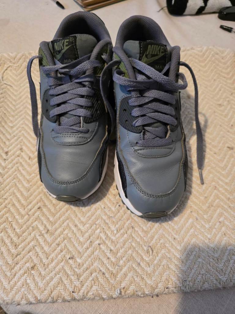 Nike Air Max 90, grey/black colorway, size 5.