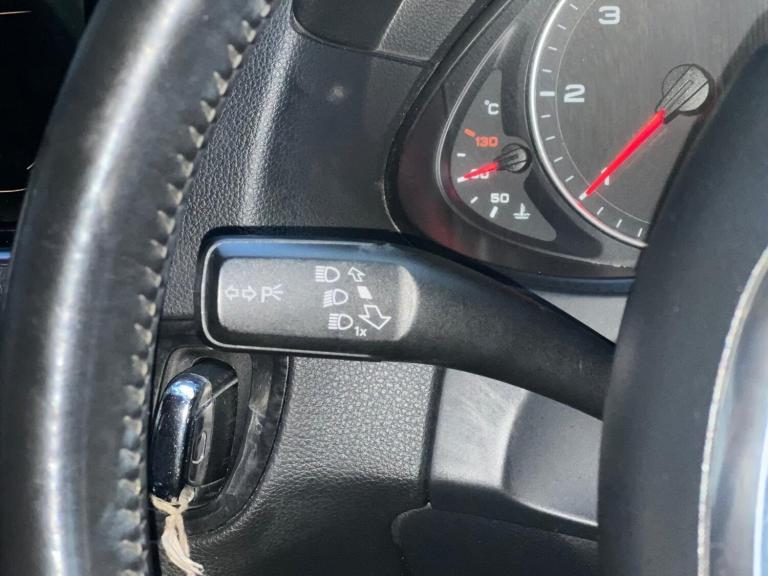 2009 Audi Q5 2.0 TDI Quattro S Line 5dr [Start Stop] ESTATE DIESEL Manual