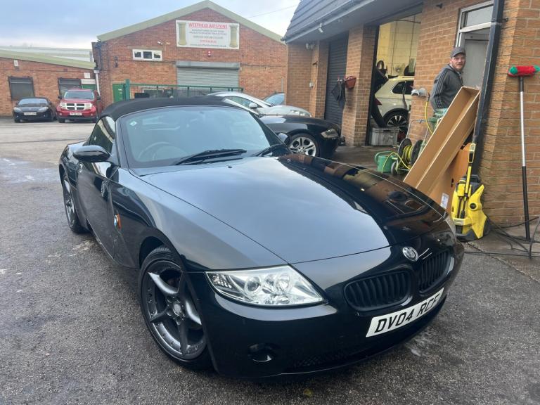 2004 BMW Z4 2004 2.5i SE 2dr CONVERTIBLE BLACK FULL LEATHER FULL SERVICE HISTORY   CONVERTIBLE Pe...