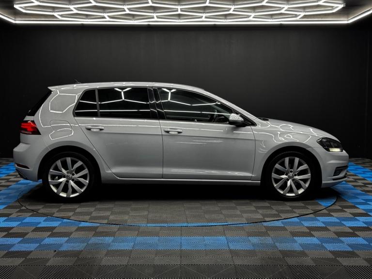 2017 Volkswagen Golf 1.6 TDI GT 5dr HATCHBACK DIESEL Manual