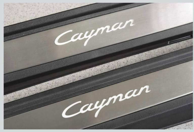 Porsche Cayman 981/718 pair illuminated door cill 