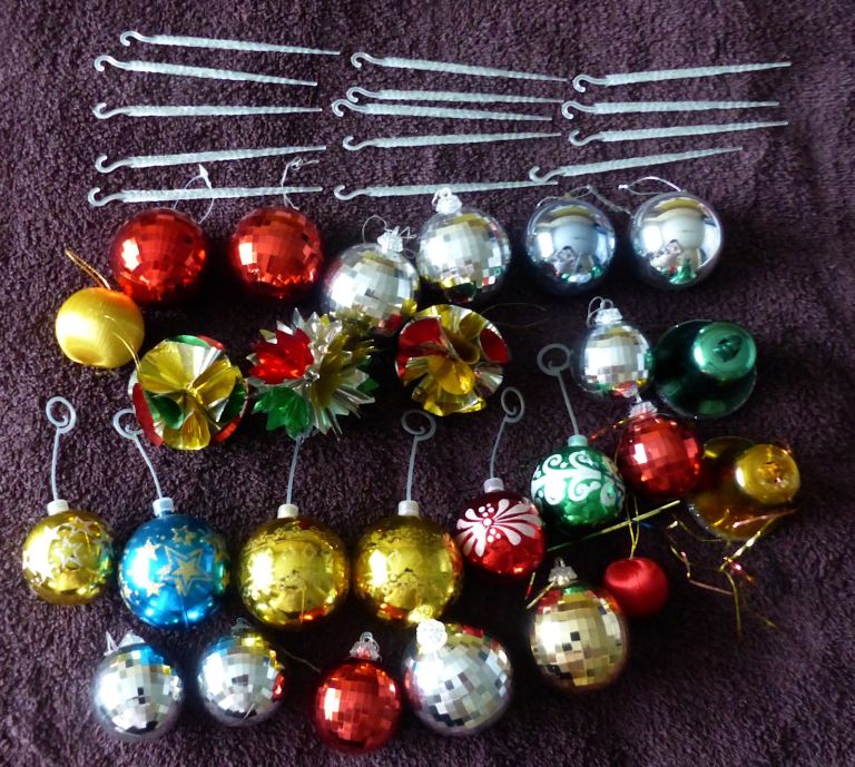 Variety Christmas  tree decorations All in excellent condition