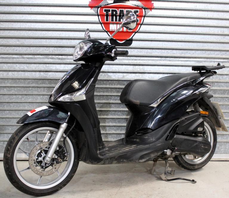 2023 23 PIAGGIO LIBERTY 50 MOPED SCOOTER 3547 MILES TRADE SALE NEW MOT LEARNER